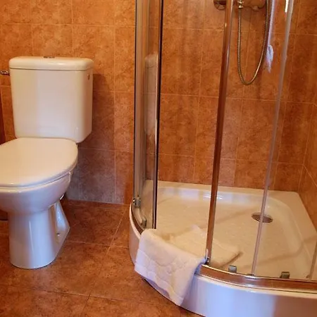 Smilovene Szálloda 2*